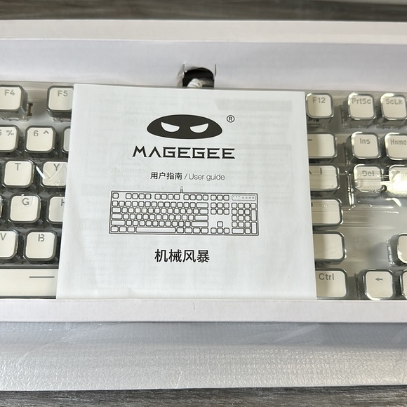 Magegee Keyboard - Picture 4 of 7